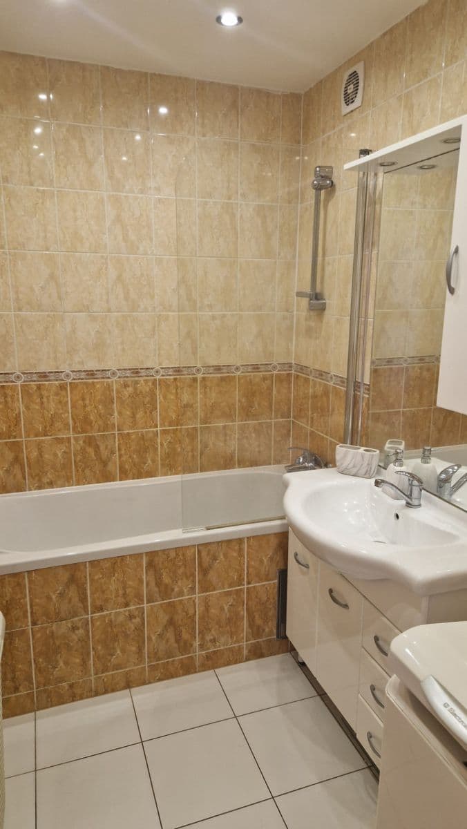 2 bedroom flat to rent, 60 m², Famfulíkova, Prague, Prague 2 bedroom flat to rent, 60 m², Famfulíkova, Prague, Prague