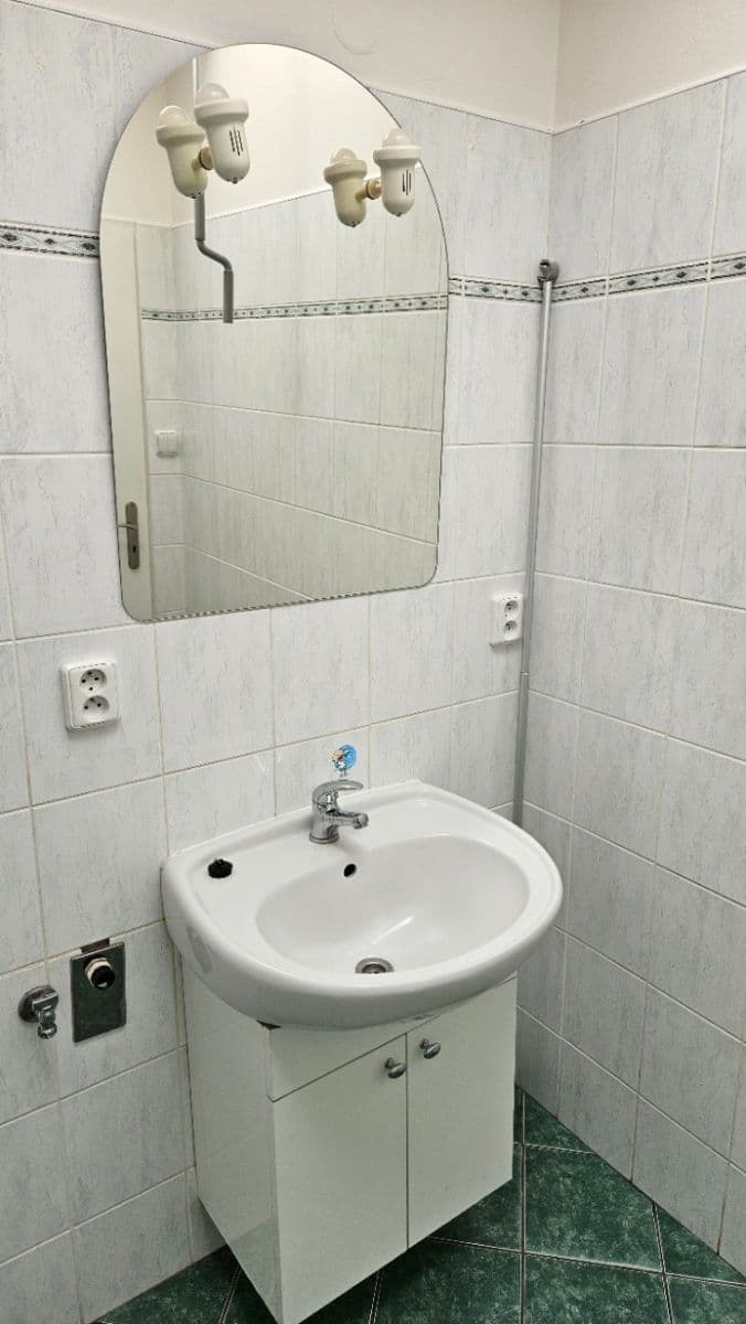 2 bedroom flat to rent, 70 m², U Bažantnice, Poděbrady, Středočeský Region 2 bedroom flat to rent, 70 m², U Bažantnice, Poděbrady, Středočeský Region