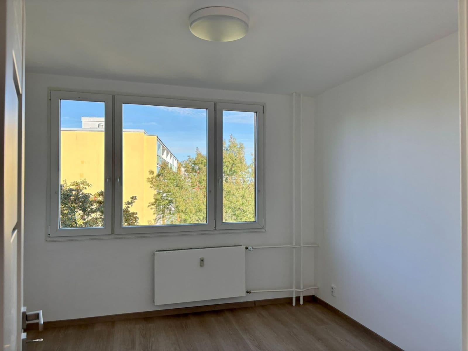 3 bedroom with open-plan kitchen flat for sale, 68 m², Litvínovská, Prague, Prague 3 bedroom with open-plan kitchen flat for sale, 68 m², Litvínovská, Prague, Prague