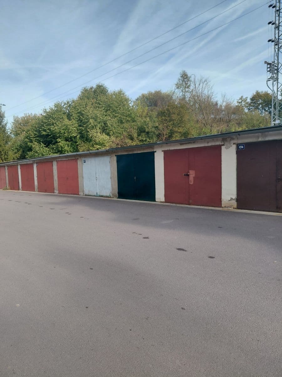 garage for sale, 20 m², U Stadionu, Kuřim, Jihomoravský Region garage for sale, 20 m², U Stadionu, Kuřim, Jihomoravský Region
