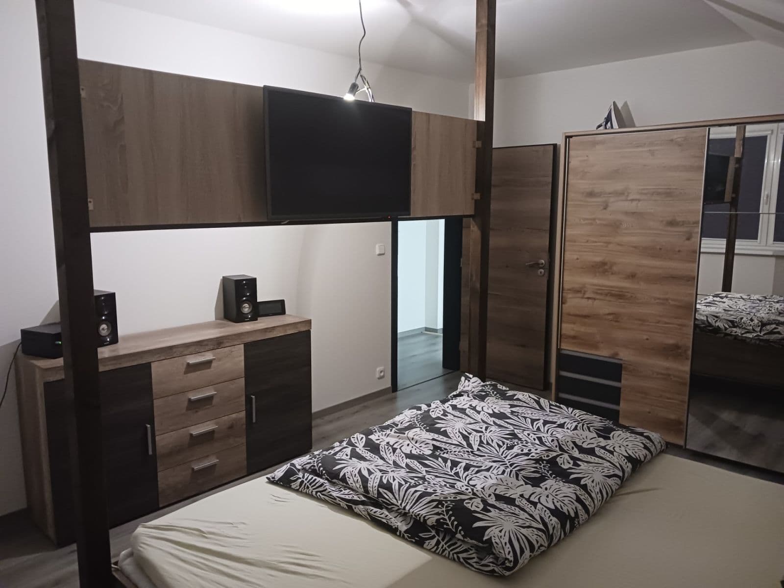 2 bedroom with open-plan kitchen flat for sale, 76 m², Zdětín, Středočeský Region 2 bedroom with open-plan kitchen flat for sale, 76 m², Zdětín, Středočeský Region