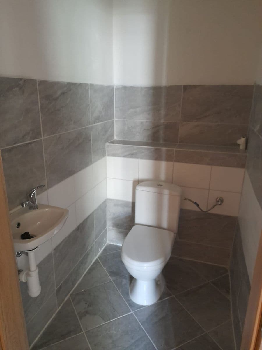 2 bedroom with open-plan kitchen flat to rent, 69 m², Hamerská, Litvínov, Ústecký Region 2 bedroom with open-plan kitchen flat to rent, 69 m², Hamerská, Litvínov, Ústecký Region