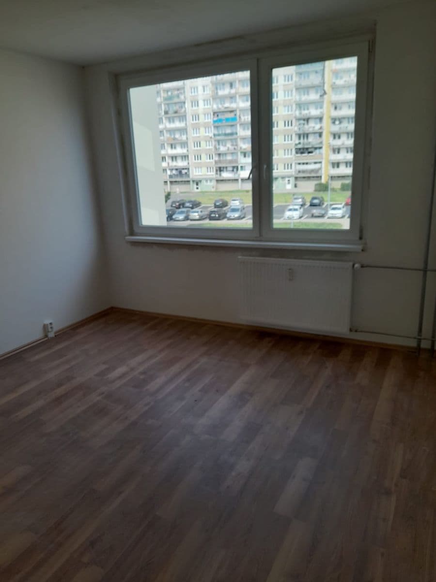 2 bedroom with open-plan kitchen flat to rent, 69 m², Hamerská, Litvínov, Ústecký Region 2 bedroom with open-plan kitchen flat to rent, 69 m², Hamerská, Litvínov, Ústecký Region