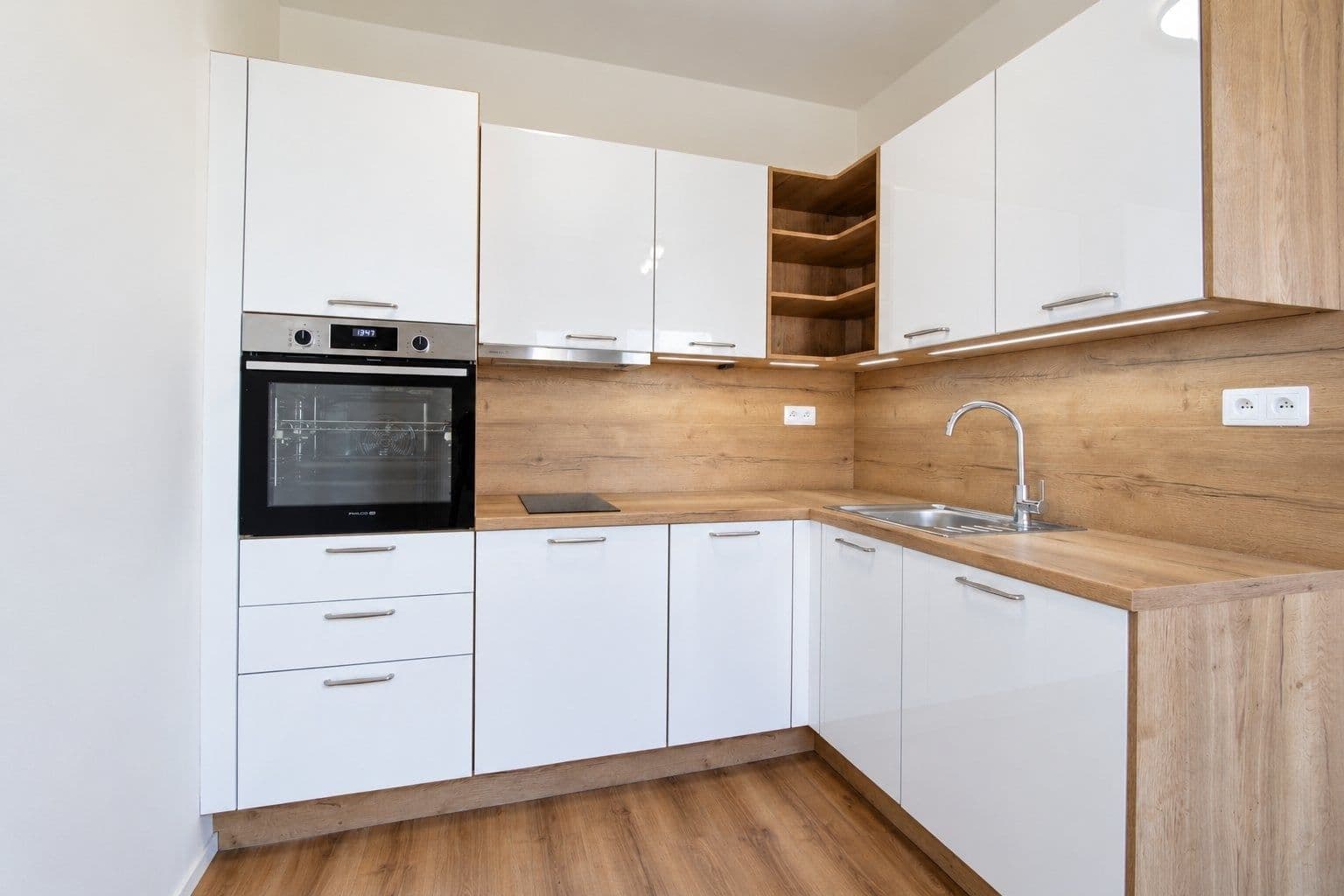 Studio flat to rent, 31 m², Arnošta Valenty, Prague, Prague Studio flat to rent, 31 m², Arnošta Valenty, Prague, Prague