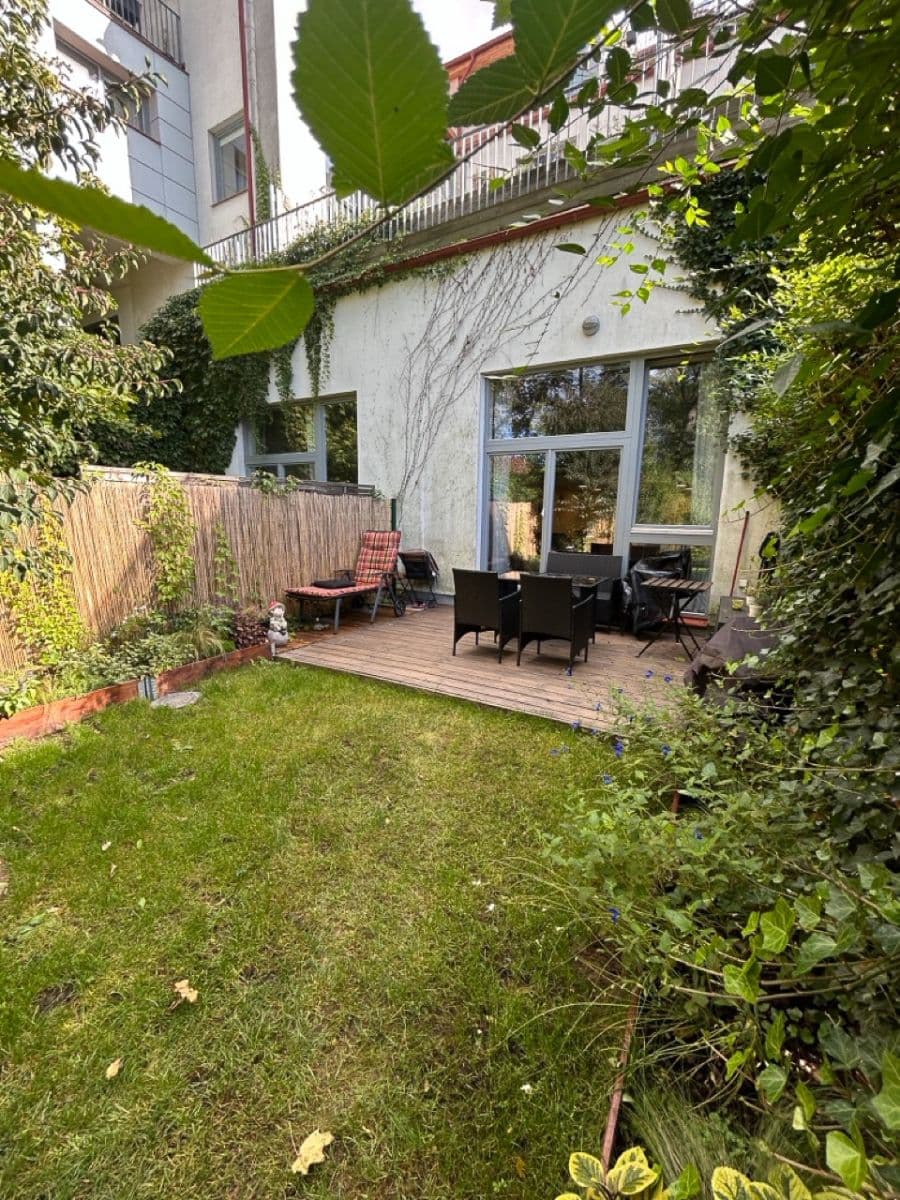 1 bedroom with open-plan kitchen flat for sale, 86 m², U Sladovny, Prague, Prague 1 bedroom with open-plan kitchen flat for sale, 86 m², U Sladovny, Prague, Prague