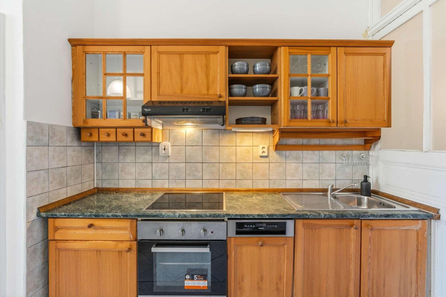 flat to rent, 151 m², Tyršova, Prague, Prague flat to rent, 151 m², Tyršova, Prague, Prague