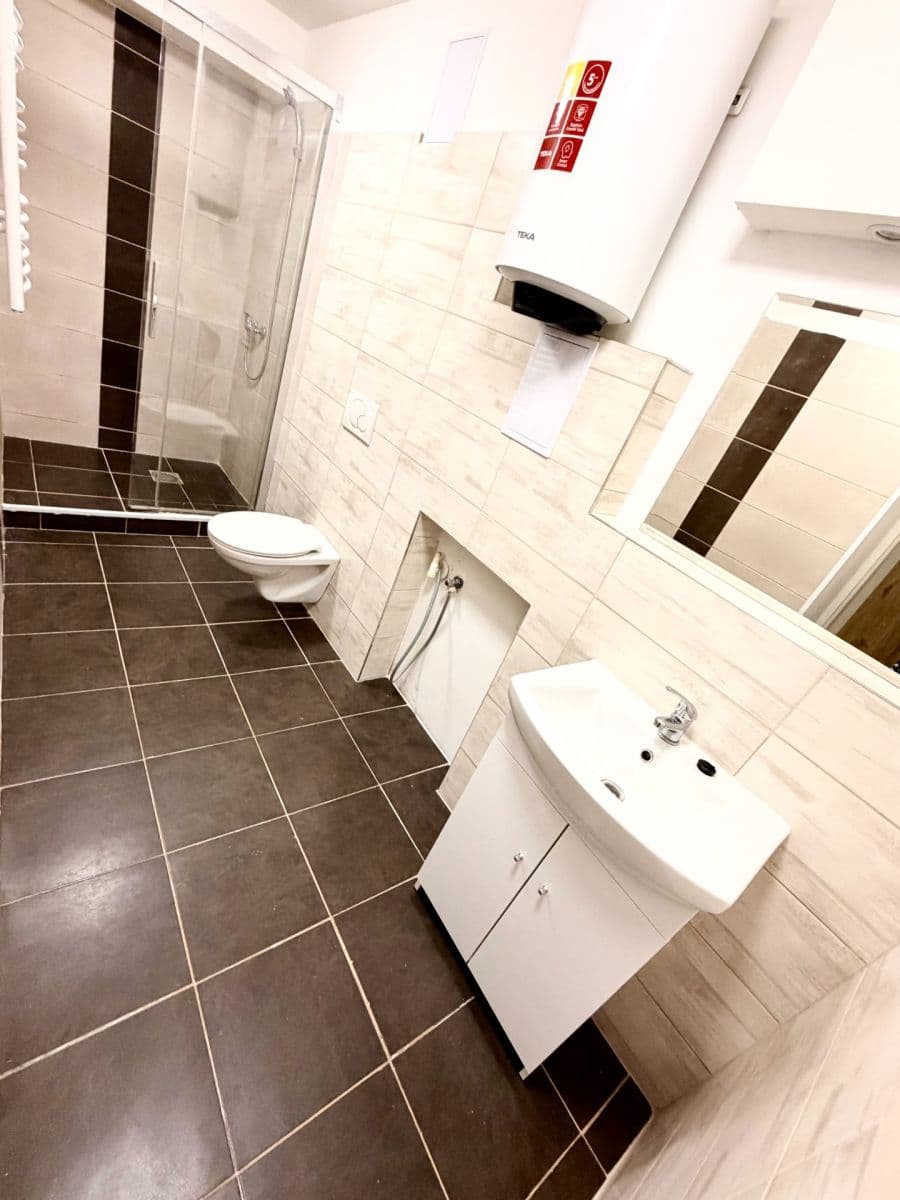 Studio flat to rent, 32 m², Bulharská, Prague, Prague Studio flat to rent, 32 m², Bulharská, Prague, Prague