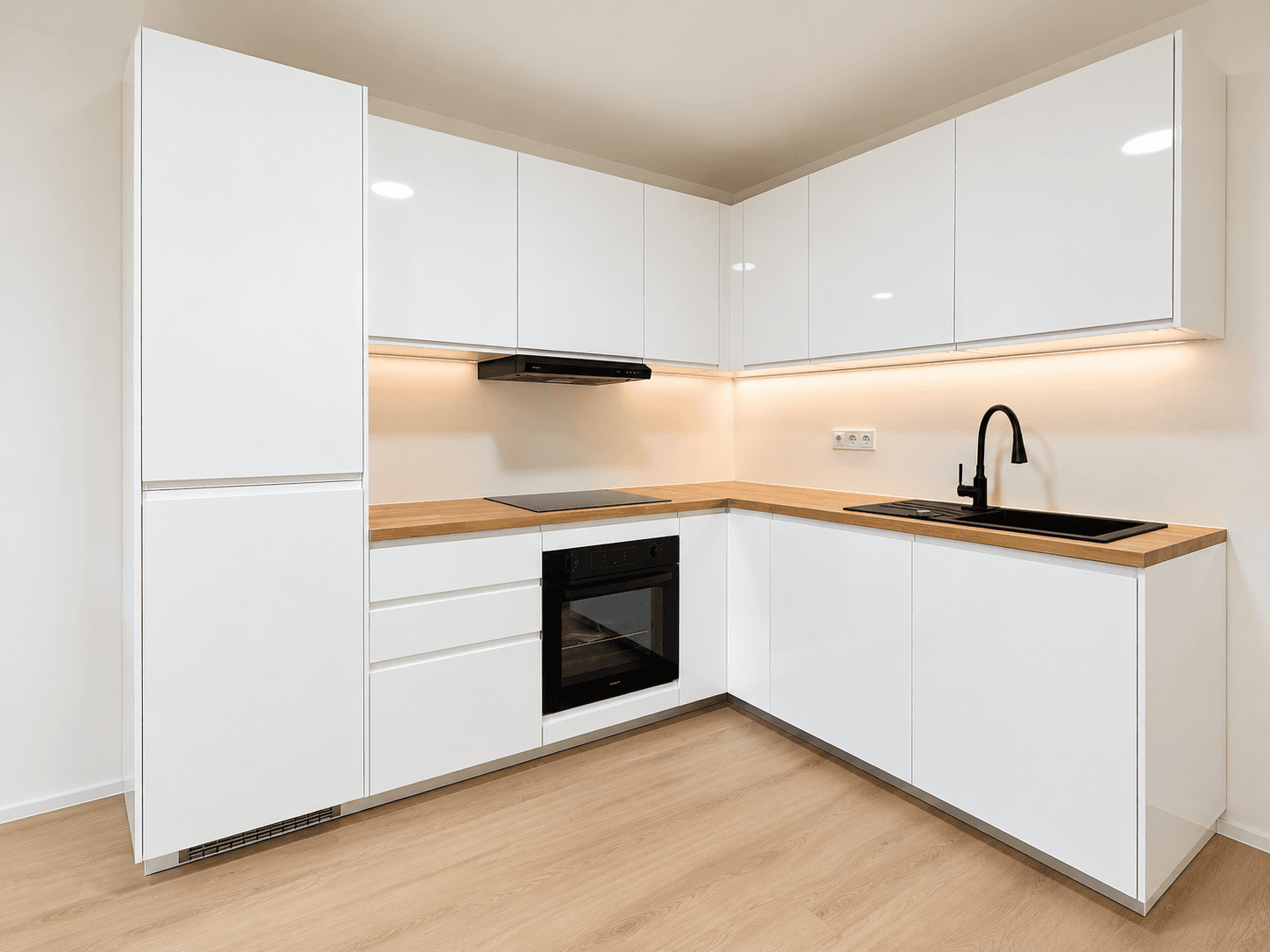 2 bedroom with open-plan kitchen flat for sale, 54 m², Káranská, Prague, Prague 2 bedroom with open-plan kitchen flat for sale, 54 m², Káranská, Prague, Prague
