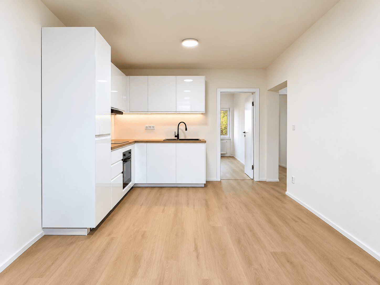 2 bedroom with open-plan kitchen flat for sale, 54 m², Káranská, Prague, Prague 2 bedroom with open-plan kitchen flat for sale, 54 m², Káranská, Prague, Prague