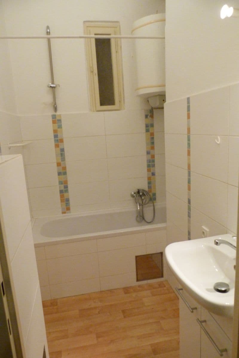 1 bedroom flat to rent, 47 m², Levá, Prague, Prague 1 bedroom flat to rent, 47 m², Levá, Prague, Prague