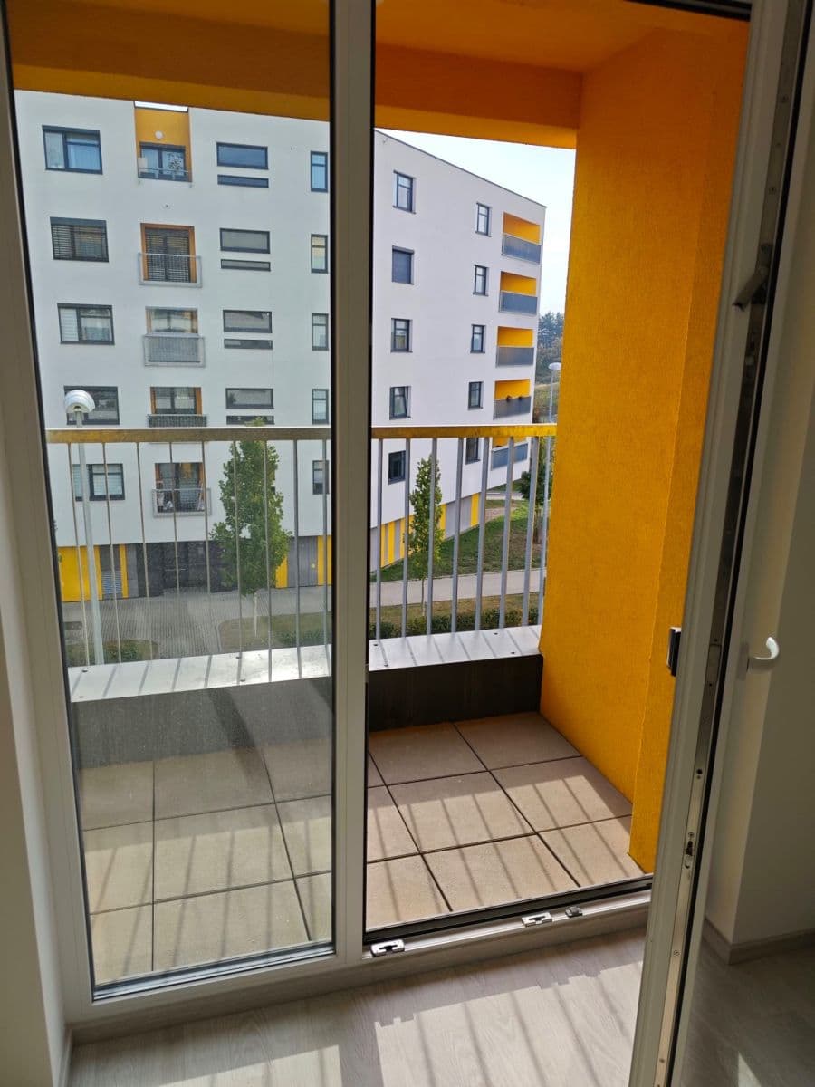 Studio flat to rent, 36 m², Ke Kříži, Prague, Prague Studio flat to rent, 36 m², Ke Kříži, Prague, Prague