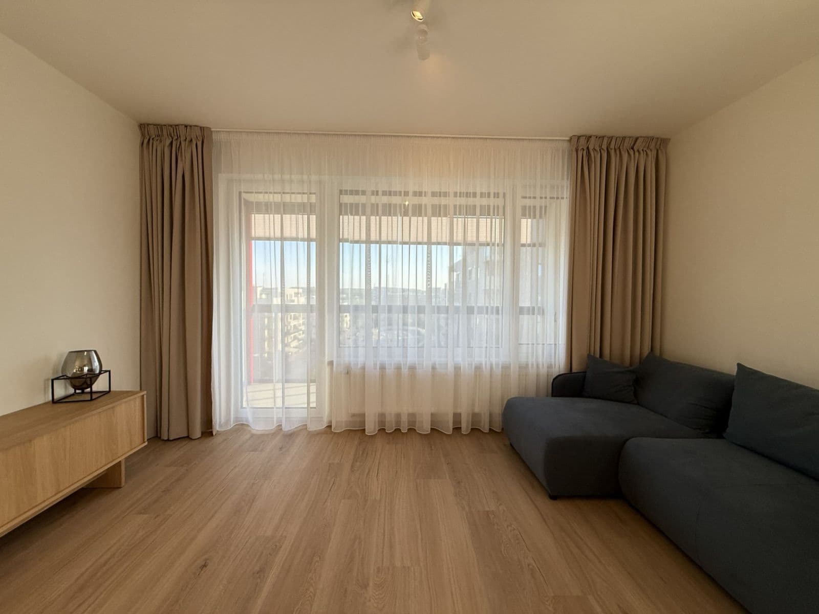2 bedroom with open-plan kitchen flat to rent, 79 m², Laponská, Prague, Prague 2 bedroom with open-plan kitchen flat to rent, 79 m², Laponská, Prague, Prague