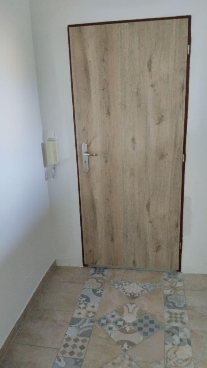 1 bedroom with open-plan kitchen flat to rent, 50 m², Klíšská, Ústí nad Labem, Ústecký Region 1 bedroom with open-plan kitchen flat to rent, 50 m², Klíšská, Ústí nad Labem, Ústecký Region