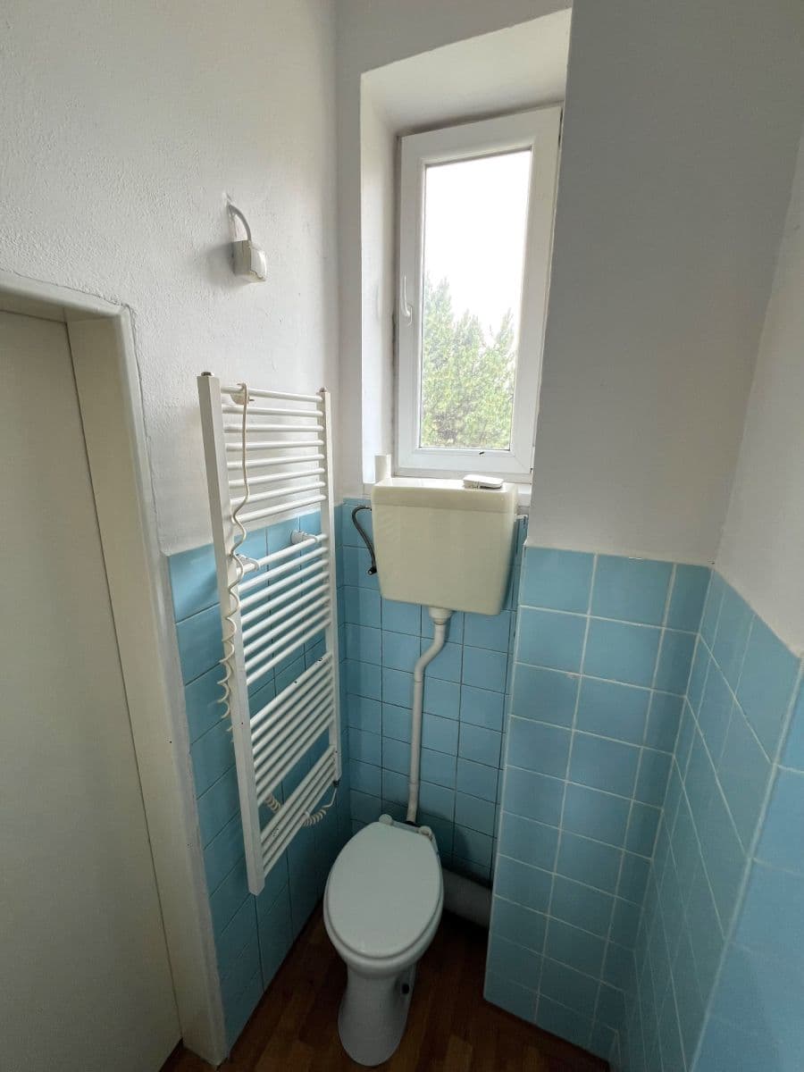 Studio flat for sale, 26 m², Plzeňská, Králův Dvůr, Středočeský Region Studio flat for sale, 26 m², Plzeňská, Králův Dvůr, Středočeský Region