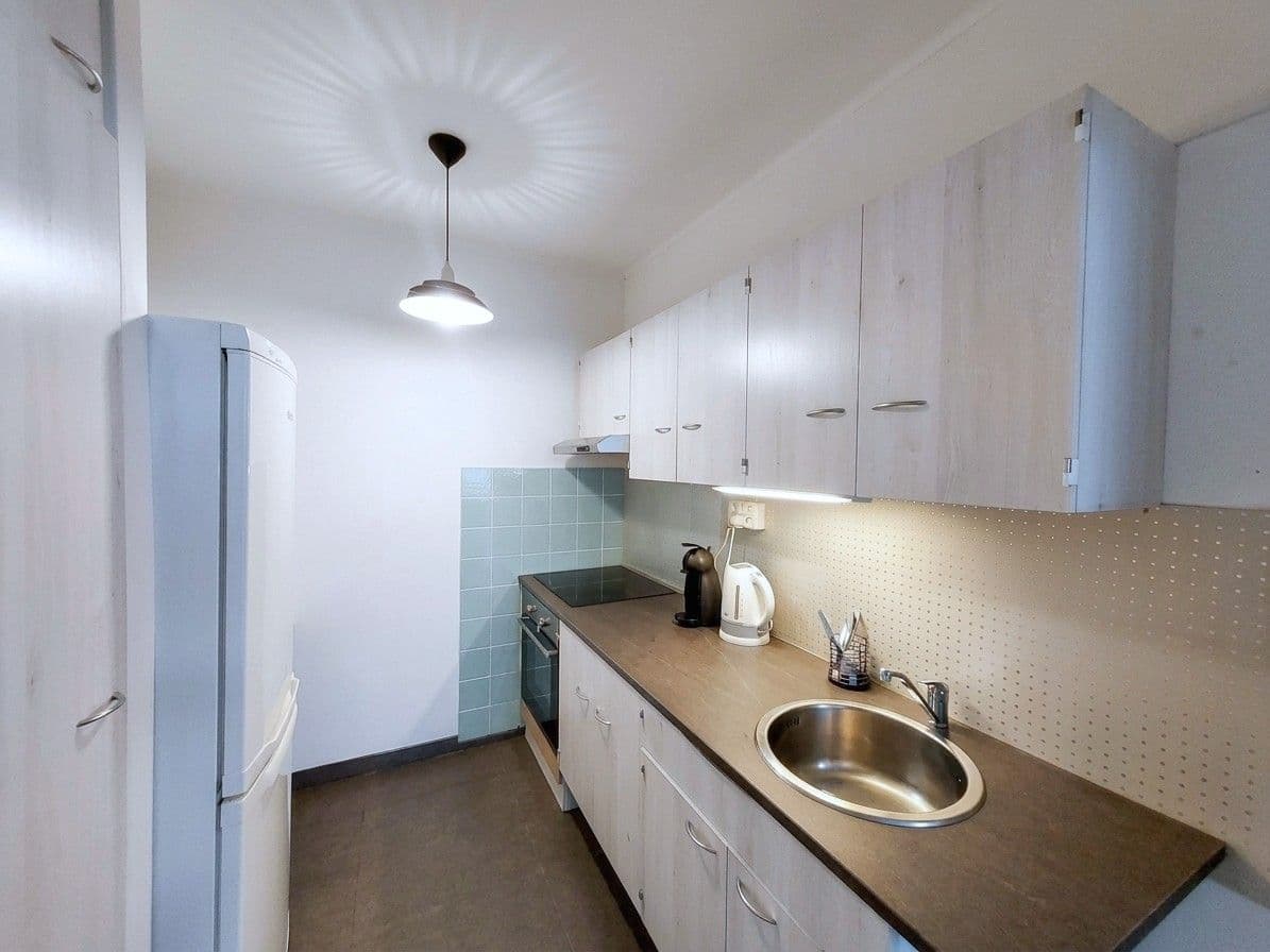 2 bedroom with open-plan kitchen flat to rent, 70 m², Machkova, Prague, Prague 2 bedroom with open-plan kitchen flat to rent, 70 m², Machkova, Prague, Prague