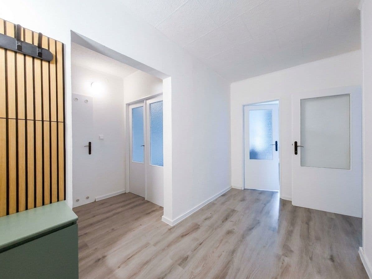 2 bedroom with open-plan kitchen flat to rent, 70 m², Machkova, Prague, Prague 2 bedroom with open-plan kitchen flat to rent, 70 m², Machkova, Prague, Prague
