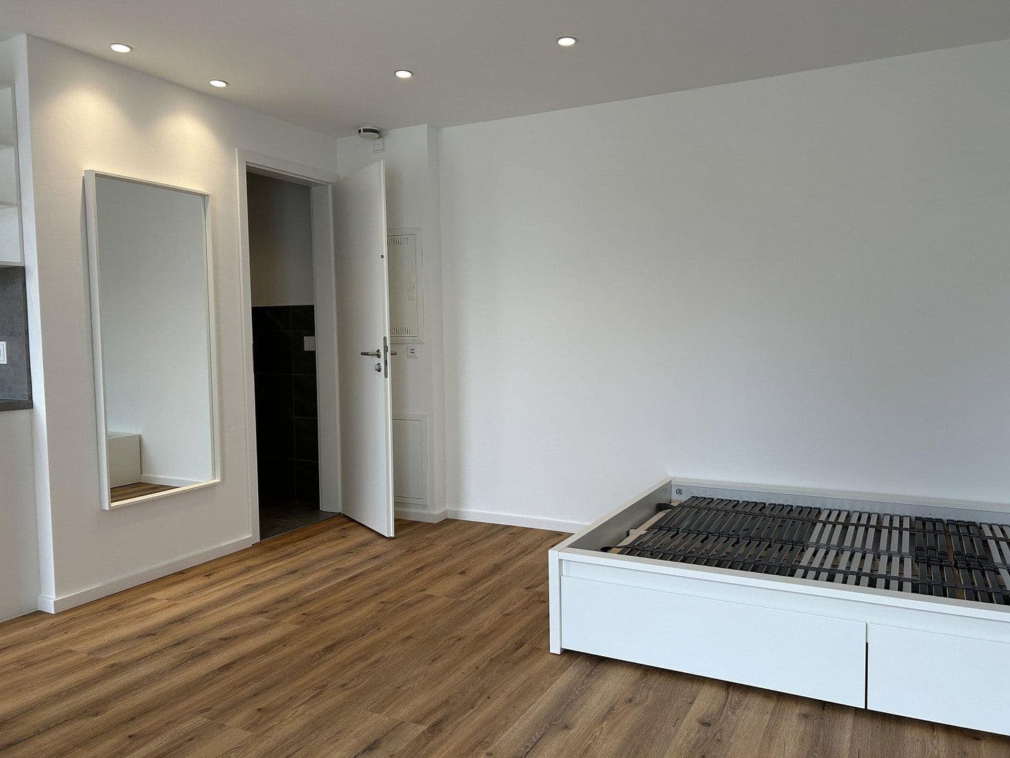 1 bedroom flat to rent, 28 m², Esslingen am Neckar, Baden-Württemberg 1 bedroom flat to rent, 28 m², Esslingen am Neckar, Baden-Württemberg