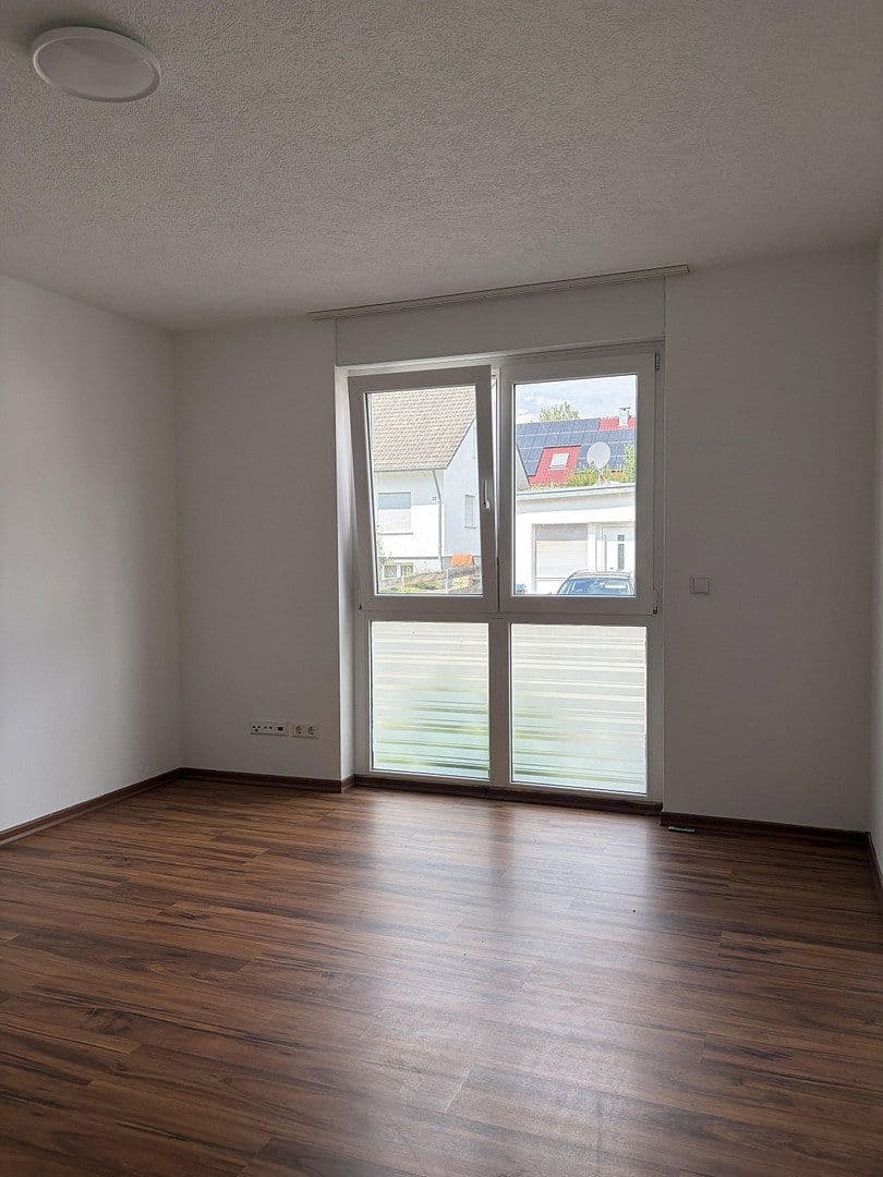 3 bedroom with open-plan kitchen flat to rent, 115 m², Seestraße 38, Weil im Schönbuch, Baden-Württemberg 3 bedroom with open-plan kitchen flat to rent, 115 m², Seestraße 38, Weil im Schönbuch, Baden-Württemberg