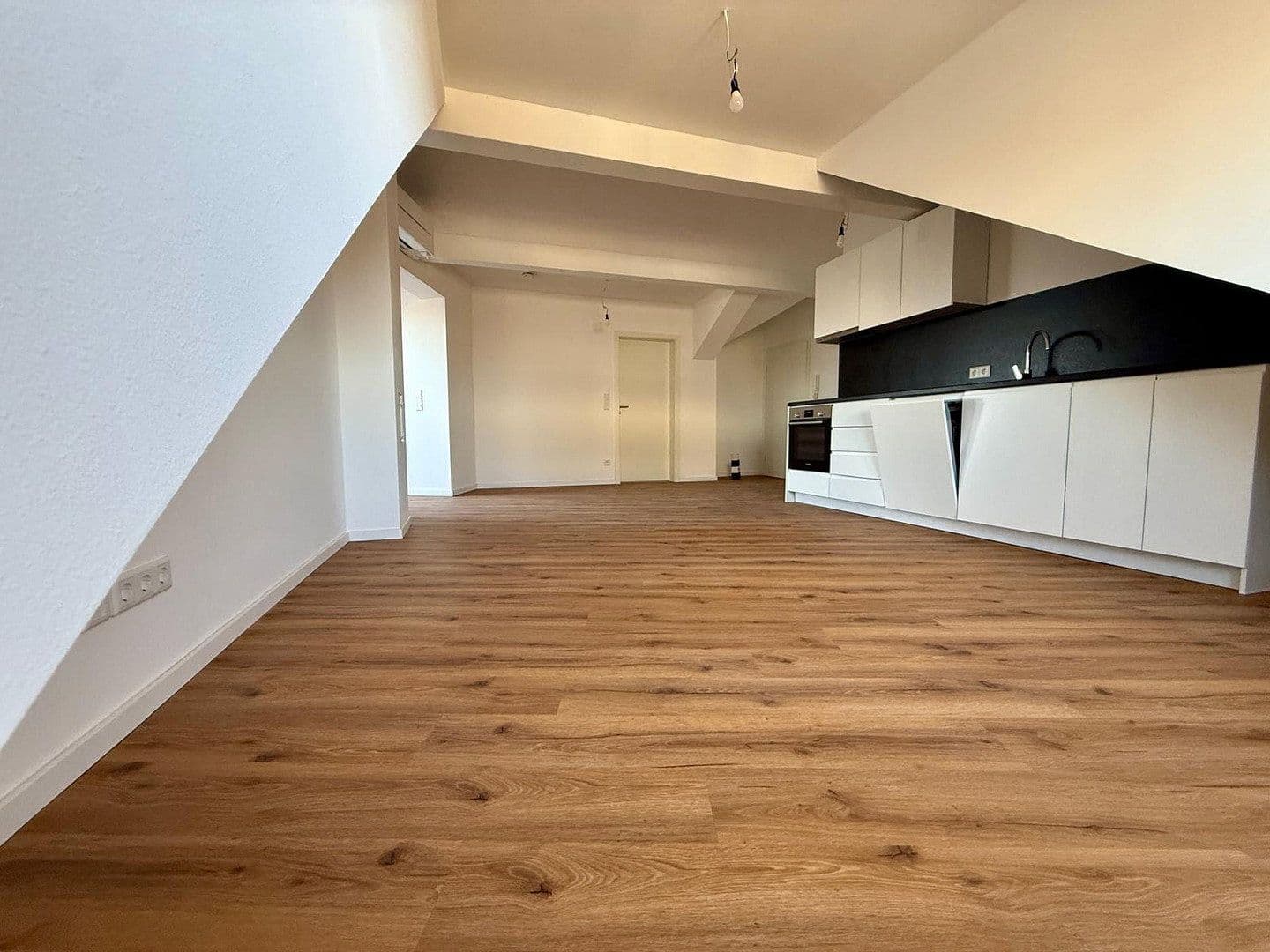 2 bedroom with open-plan kitchen flat to rent, 85 m², Stromerstr. 1/1A, Nürnberg, Bavaria 2 bedroom with open-plan kitchen flat to rent, 85 m², Stromerstr. 1/1A, Nürnberg, Bavaria
