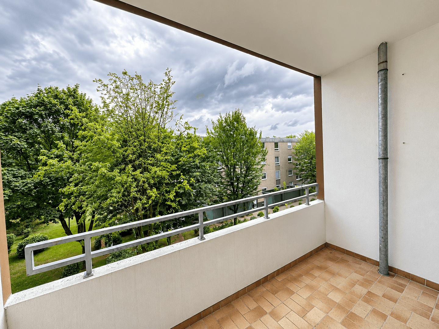 4 bedroom flat to rent, 82 m², Albert-Schweitzer-Straße 7, Essen, North Rhine-Westphalia 4 bedroom flat to rent, 82 m², Albert-Schweitzer-Straße 7, Essen, North Rhine-Westphalia