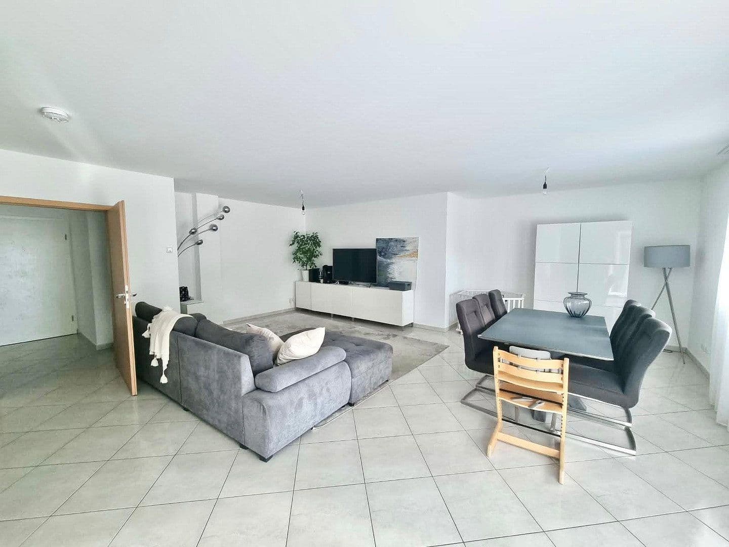 4 bedroom flat for sale, 132 m², Rüsselsheim am Main, Hesse 4 bedroom flat for sale, 132 m², Rüsselsheim am Main, Hesse