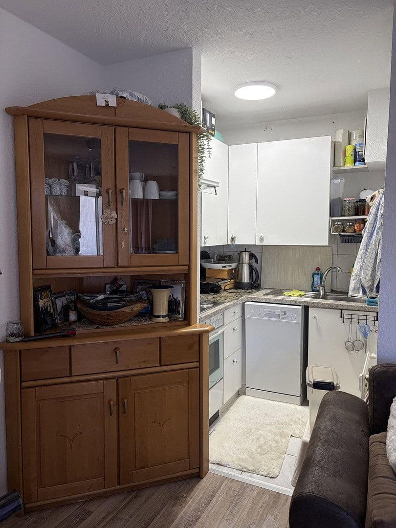 Studio flat to rent, 32 m², Wilhelmstraße 9, Weil im Schönbuch, Baden-Württemberg Studio flat to rent, 32 m², Wilhelmstraße 9, Weil im Schönbuch, Baden-Württemberg