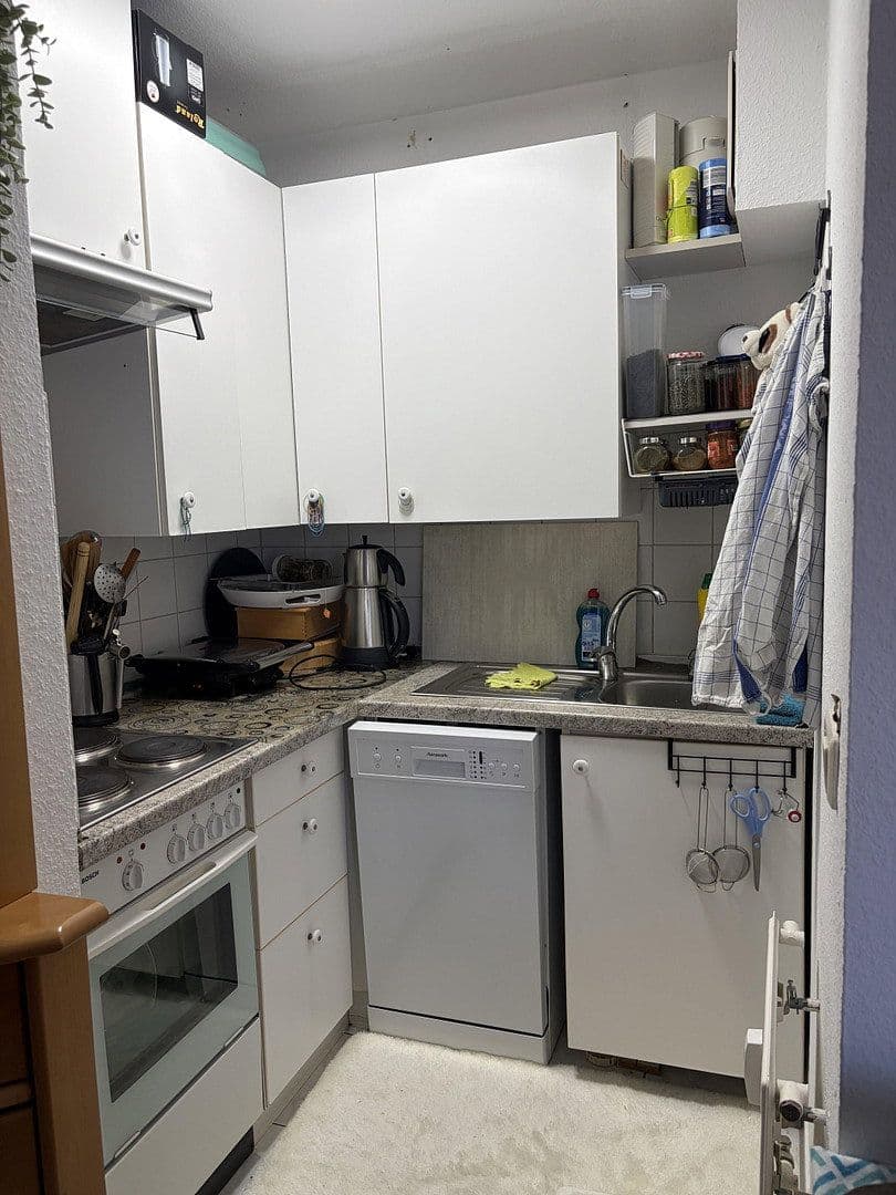 Studio flat to rent, 32 m², Wilhelmstraße 9, Weil im Schönbuch, Baden-Württemberg Studio flat to rent, 32 m², Wilhelmstraße 9, Weil im Schönbuch, Baden-Württemberg