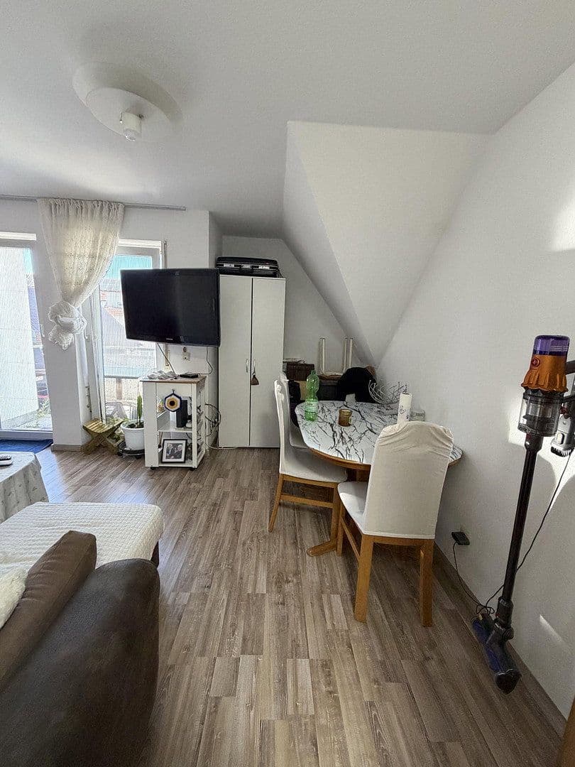 Studio flat to rent, 32 m², Wilhelmstraße 9, Weil im Schönbuch, Baden-Württemberg Studio flat to rent, 32 m², Wilhelmstraße 9, Weil im Schönbuch, Baden-Württemberg