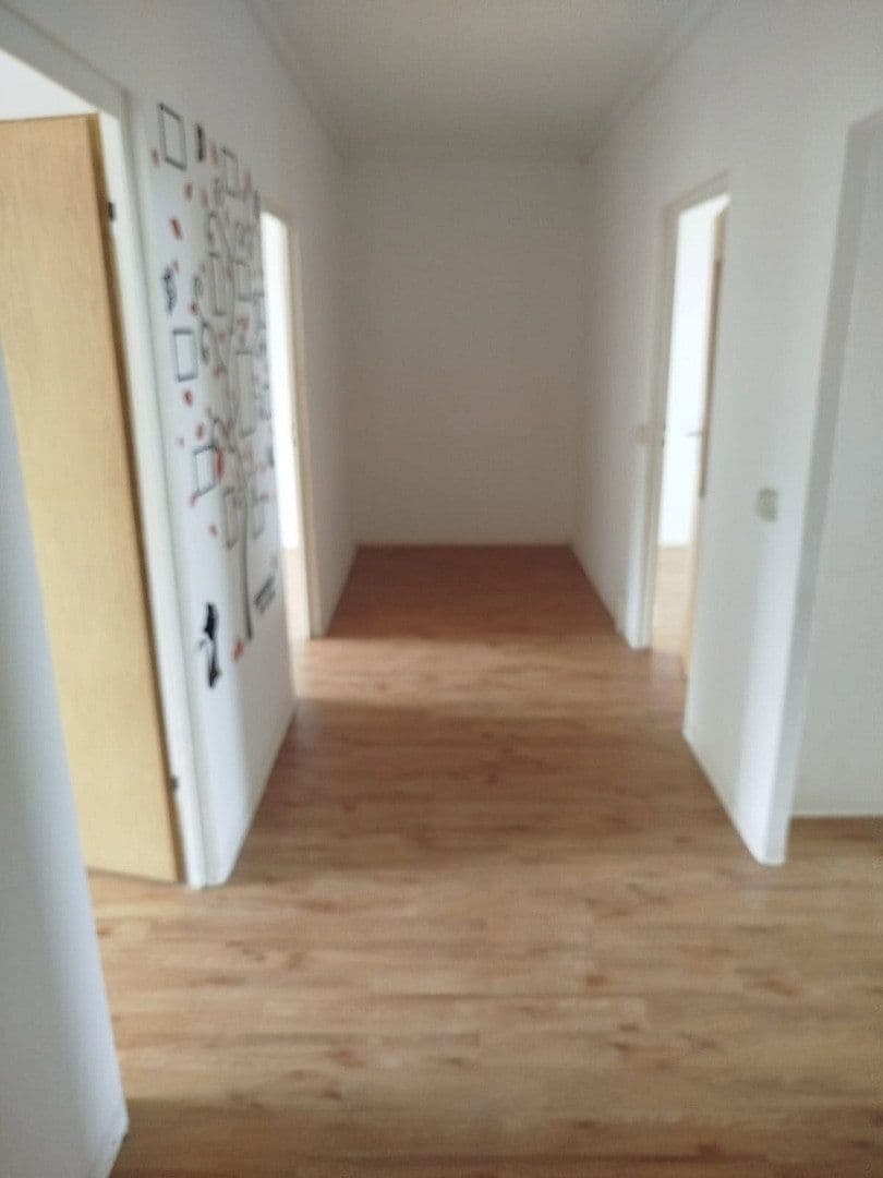 4 bedroom with open-plan kitchen flat to rent, 128 m², Otto-Worms-Straße, Gera, Thuringia 4 bedroom with open-plan kitchen flat to rent, 128 m², Otto-Worms-Straße, Gera, Thuringia