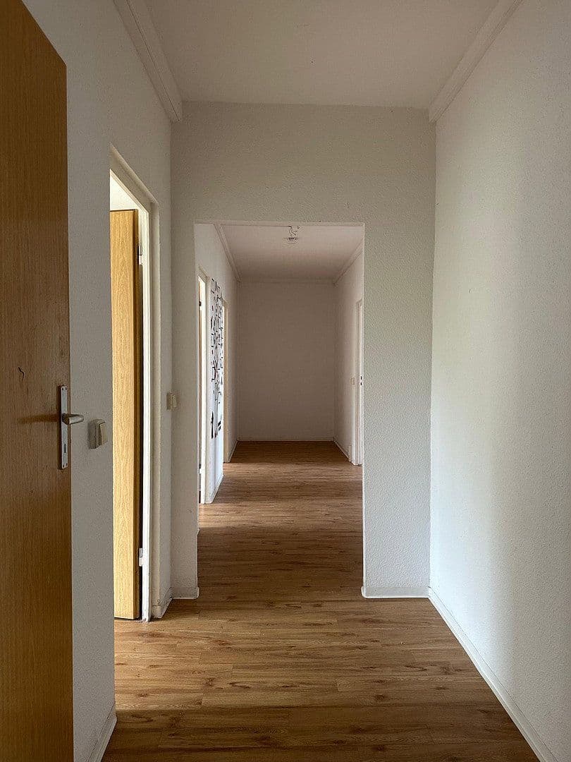 4 bedroom with open-plan kitchen flat to rent, 128 m², Otto-Worms-Straße, Gera, Thuringia 4 bedroom with open-plan kitchen flat to rent, 128 m², Otto-Worms-Straße, Gera, Thuringia