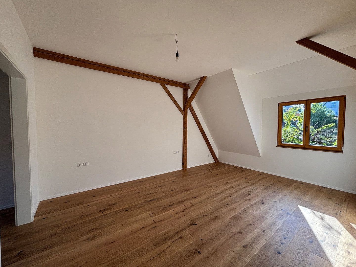 3 bedroom with open-plan kitchen flat to rent, 147 m², Niefern-Öschelbronn, Baden-Württemberg 3 bedroom with open-plan kitchen flat to rent, 147 m², Niefern-Öschelbronn, Baden-Württemberg