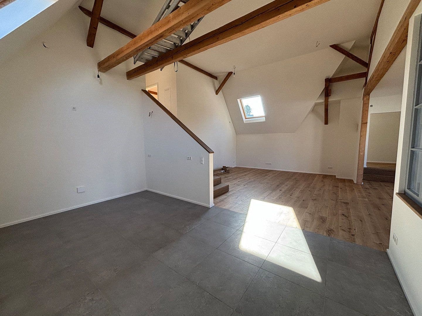 3 bedroom with open-plan kitchen flat to rent, 147 m², Niefern-Öschelbronn, Baden-Württemberg 3 bedroom with open-plan kitchen flat to rent, 147 m², Niefern-Öschelbronn, Baden-Württemberg