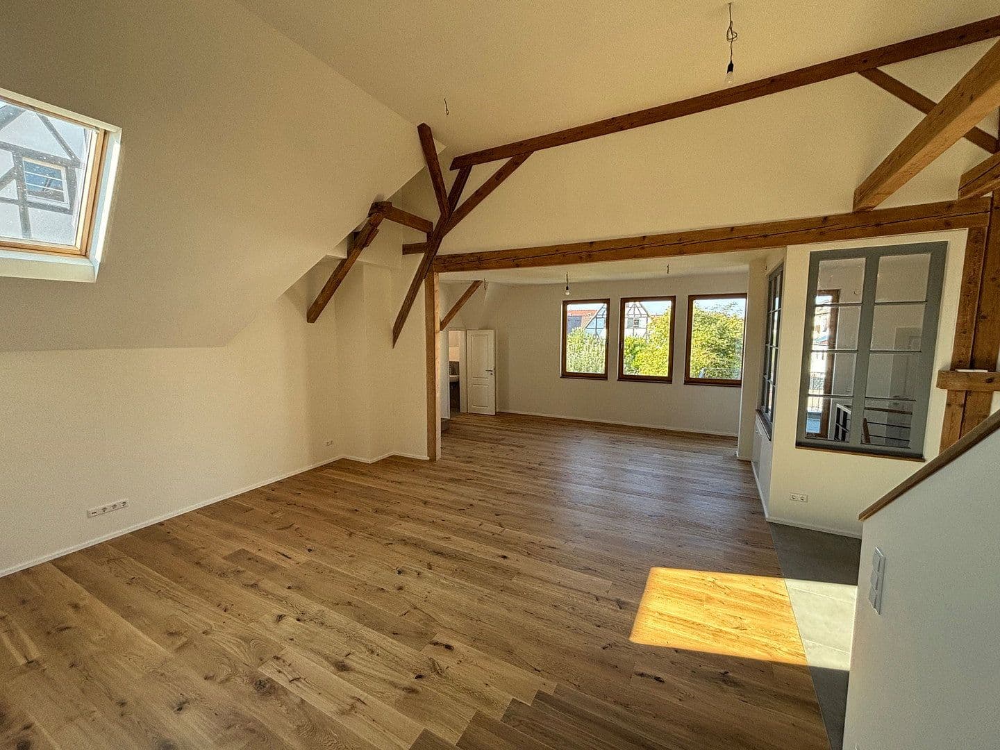 3 bedroom with open-plan kitchen flat to rent, 147 m², Niefern-Öschelbronn, Baden-Württemberg 3 bedroom with open-plan kitchen flat to rent, 147 m², Niefern-Öschelbronn, Baden-Württemberg