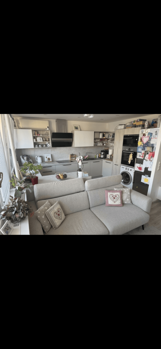 2 bedroom with open-plan kitchen flat to rent, 68 m², Kotorská, Prague, Prague 2 bedroom with open-plan kitchen flat to rent, 68 m², Kotorská, Prague, Prague