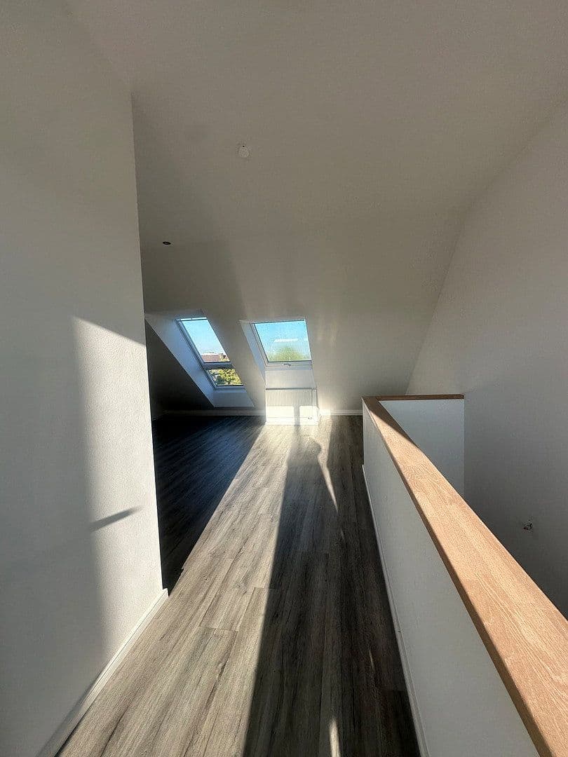 2 bedroom with open-plan kitchen flat to rent, 106 m², Mannheim, Baden-Württemberg 2 bedroom with open-plan kitchen flat to rent, 106 m², Mannheim, Baden-Württemberg
