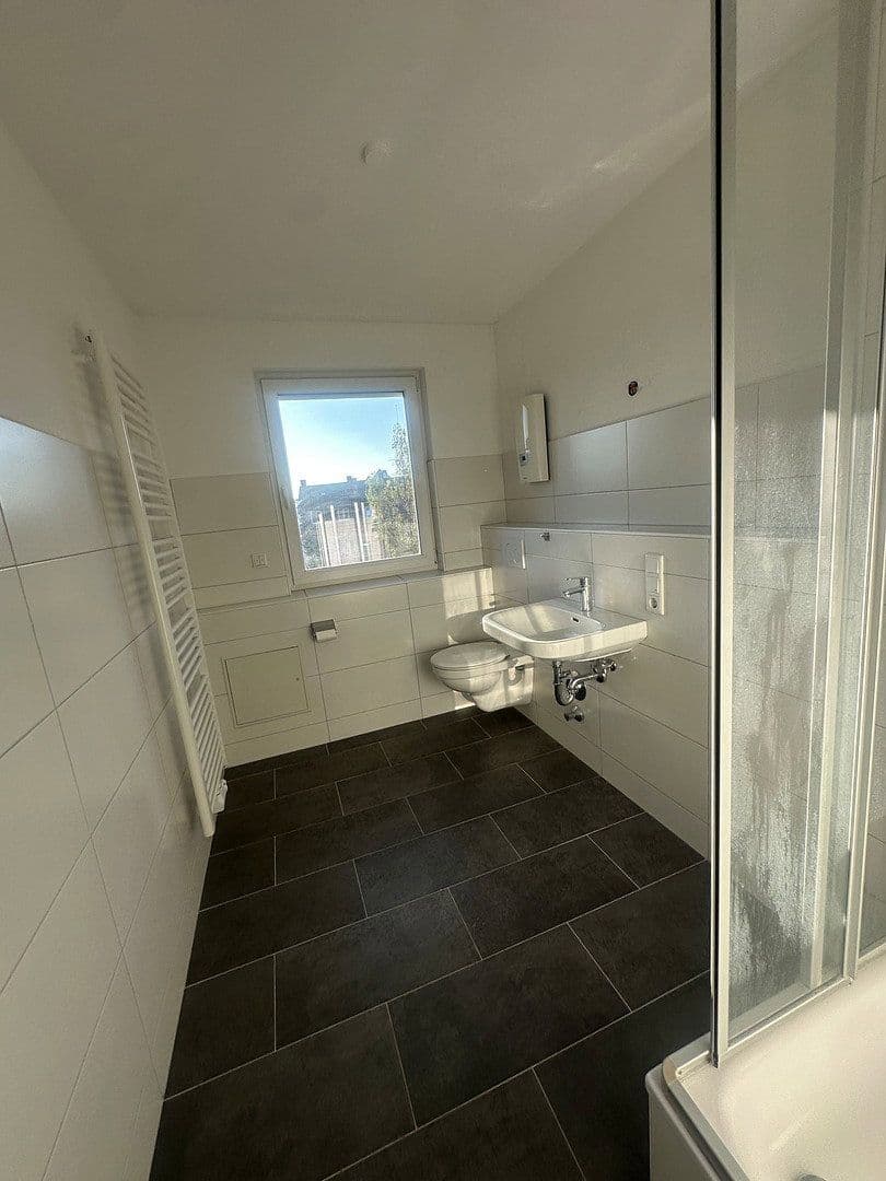 2 bedroom with open-plan kitchen flat to rent, 106 m², Mannheim, Baden-Württemberg 2 bedroom with open-plan kitchen flat to rent, 106 m², Mannheim, Baden-Württemberg