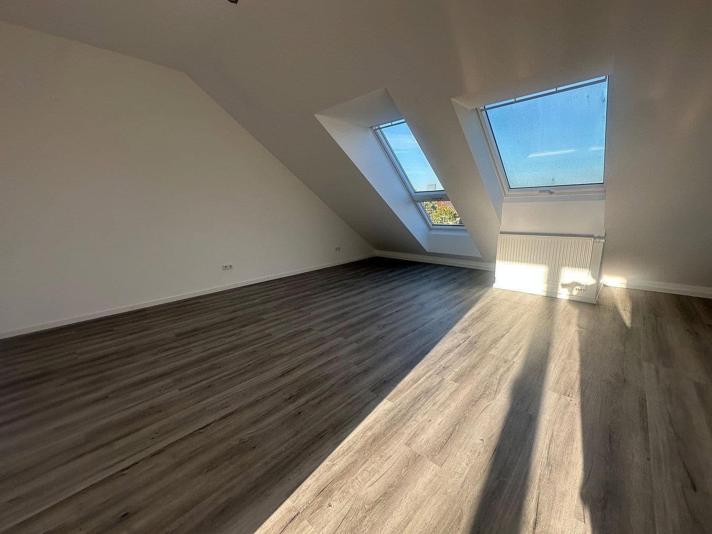 2 bedroom with open-plan kitchen flat to rent, 106 m², Mannheim, Baden-Württemberg 2 bedroom with open-plan kitchen flat to rent, 106 m², Mannheim, Baden-Württemberg