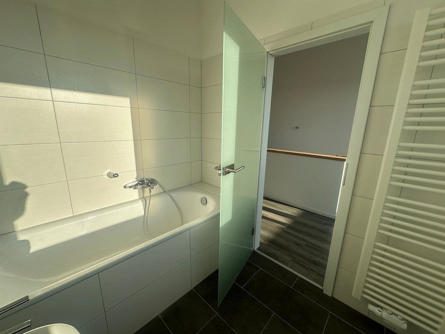 2 bedroom with open-plan kitchen flat to rent, 106 m², Mannheim, Baden-Württemberg 2 bedroom with open-plan kitchen flat to rent, 106 m², Mannheim, Baden-Württemberg