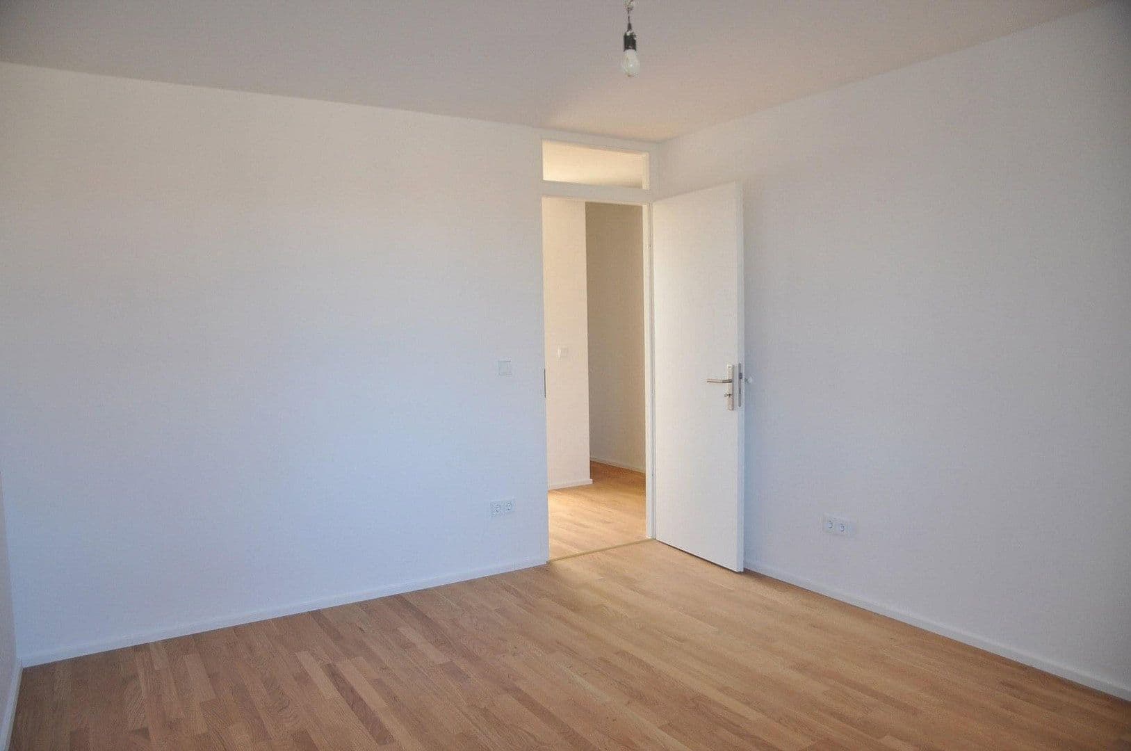 4 bedroom flat for sale, 111 m², Milbertshofen - München, Bavaria 4 bedroom flat for sale, 111 m², Milbertshofen - München, Bavaria