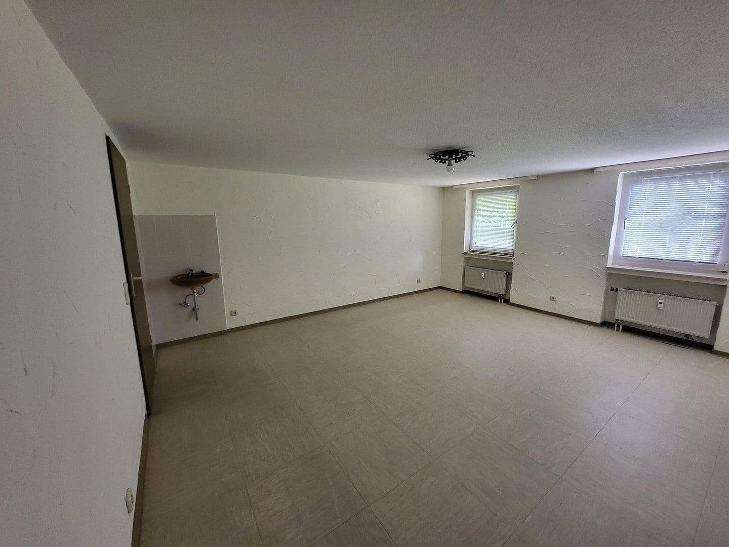 2 bedroom flat to rent, 76 m², Berliner Allee, Iserlohn, North Rhine-Westphalia 2 bedroom flat to rent, 76 m², Berliner Allee, Iserlohn, North Rhine-Westphalia