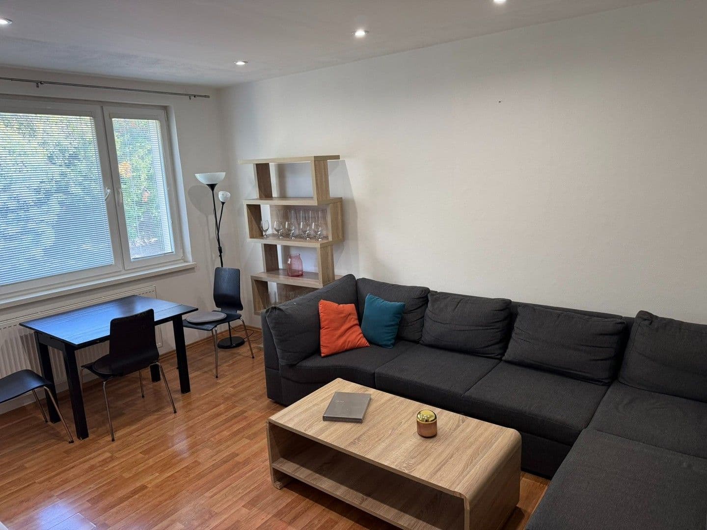 2 bedroom with open-plan kitchen flat to rent, 73 m², Guothova, Nové Mesto, Bratislavský Region 2 bedroom with open-plan kitchen flat to rent, 73 m², Guothova, Nové Mesto, Bratislavský Region