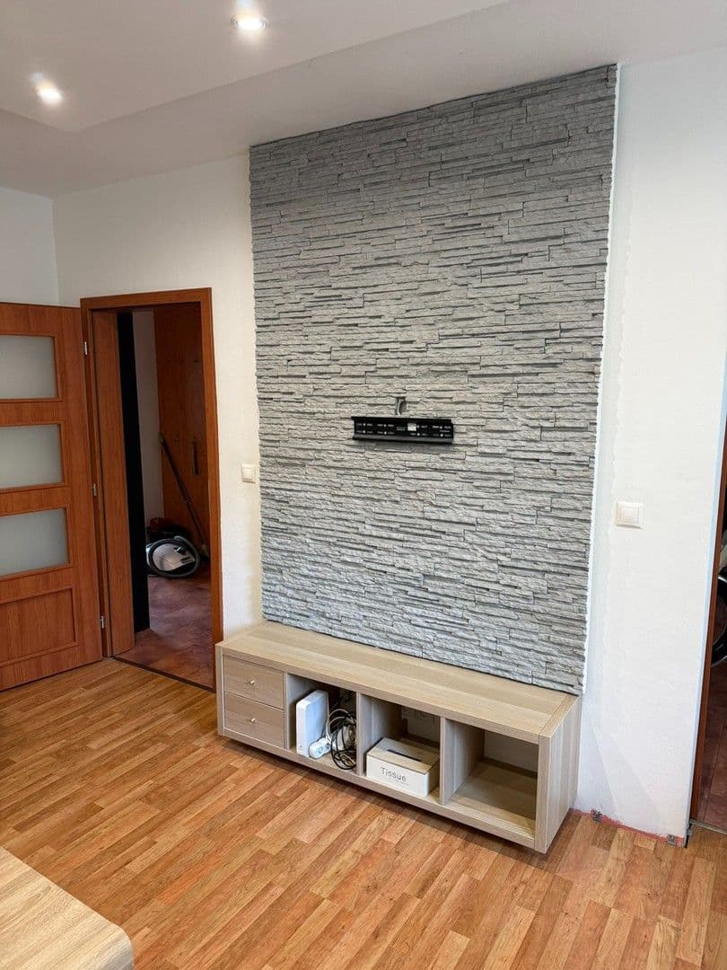 2 bedroom with open-plan kitchen flat to rent, 73 m², Guothova, Nové Mesto, Bratislavský Region 2 bedroom with open-plan kitchen flat to rent, 73 m², Guothova, Nové Mesto, Bratislavský Region