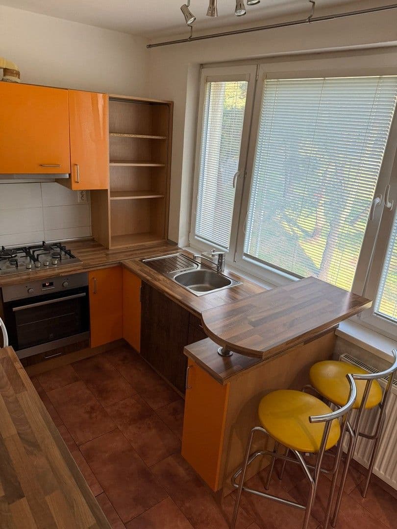 2 bedroom with open-plan kitchen flat to rent, 73 m², Guothova, Nové Mesto, Bratislavský Region 2 bedroom with open-plan kitchen flat to rent, 73 m², Guothova, Nové Mesto, Bratislavský Region