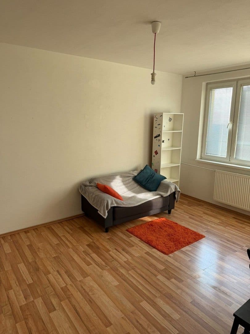 2 bedroom with open-plan kitchen flat to rent, 73 m², Guothova, Nové Mesto, Bratislavský Region 2 bedroom with open-plan kitchen flat to rent, 73 m², Guothova, Nové Mesto, Bratislavský Region