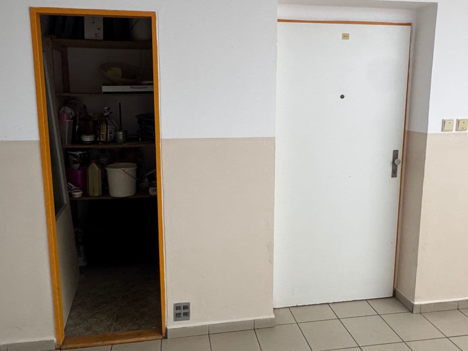 2 bedroom flat to rent, 47 m², sídliště Na Pražské, Suchdol nad Lužnicí, Jihočeský Region 2 bedroom flat to rent, 47 m², sídliště Na Pražské, Suchdol nad Lužnicí, Jihočeský Region