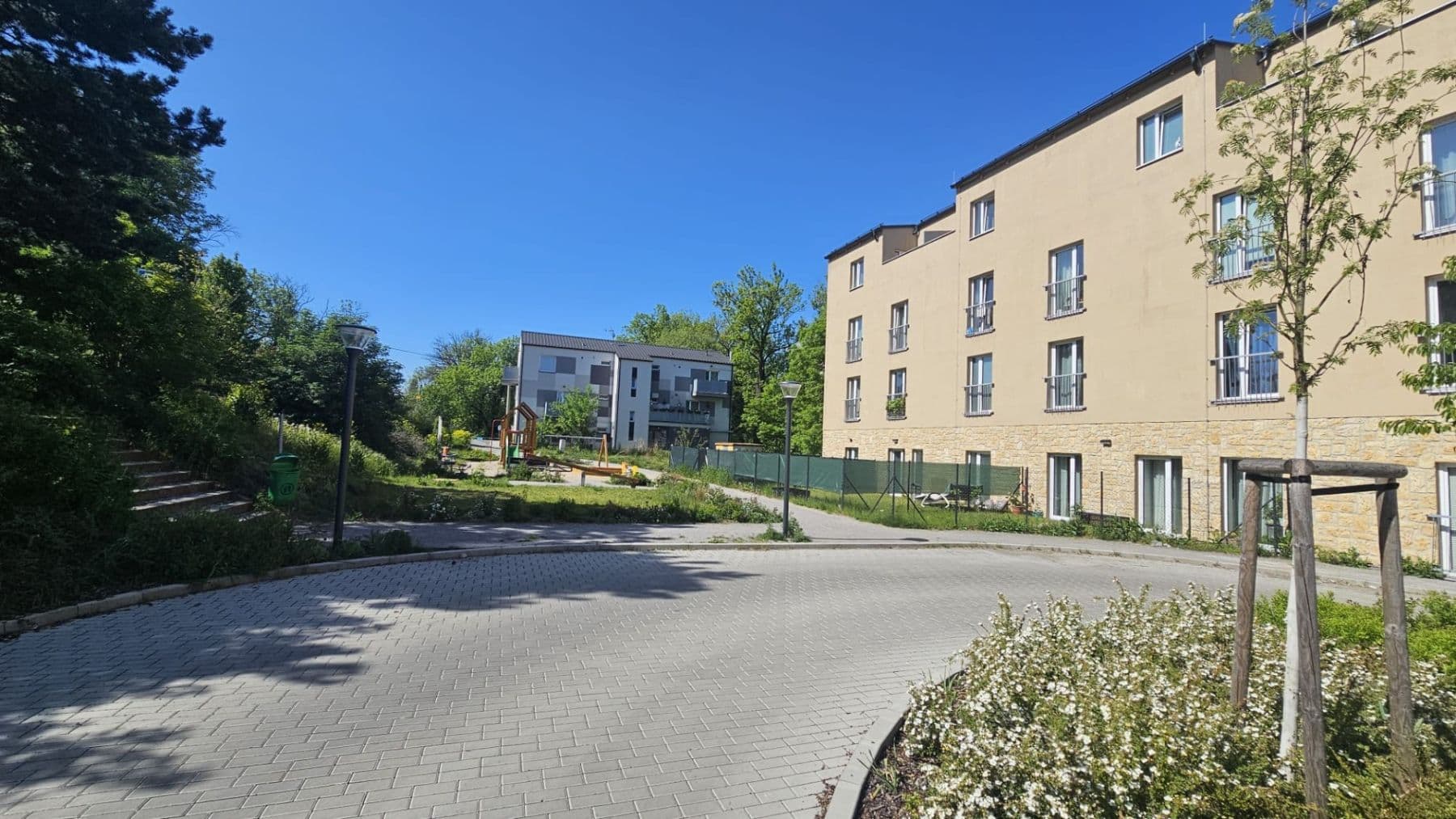 Studio flat for sale, 32 m², V Kněžívce, Tuchoměřice, Středočeský Region Studio flat for sale, 32 m², V Kněžívce, Tuchoměřice, Středočeský Region