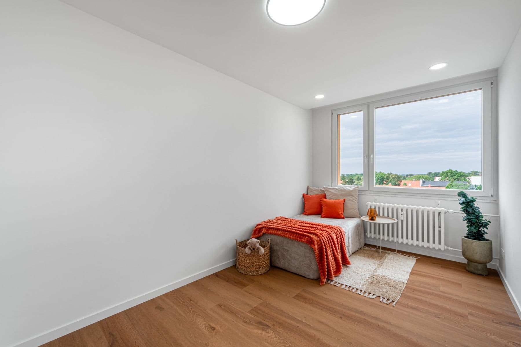 3 bedroom with open-plan kitchen flat for sale, 77 m², Zelenohorská, Prague, Prague 3 bedroom with open-plan kitchen flat for sale, 77 m², Zelenohorská, Prague, Prague