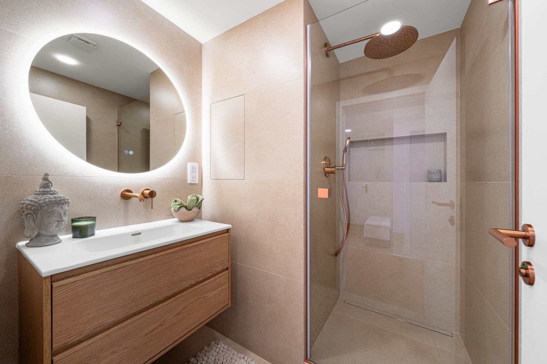 3 bedroom with open-plan kitchen flat for sale, 77 m², Zelenohorská, Prague, Prague 3 bedroom with open-plan kitchen flat for sale, 77 m², Zelenohorská, Prague, Prague
