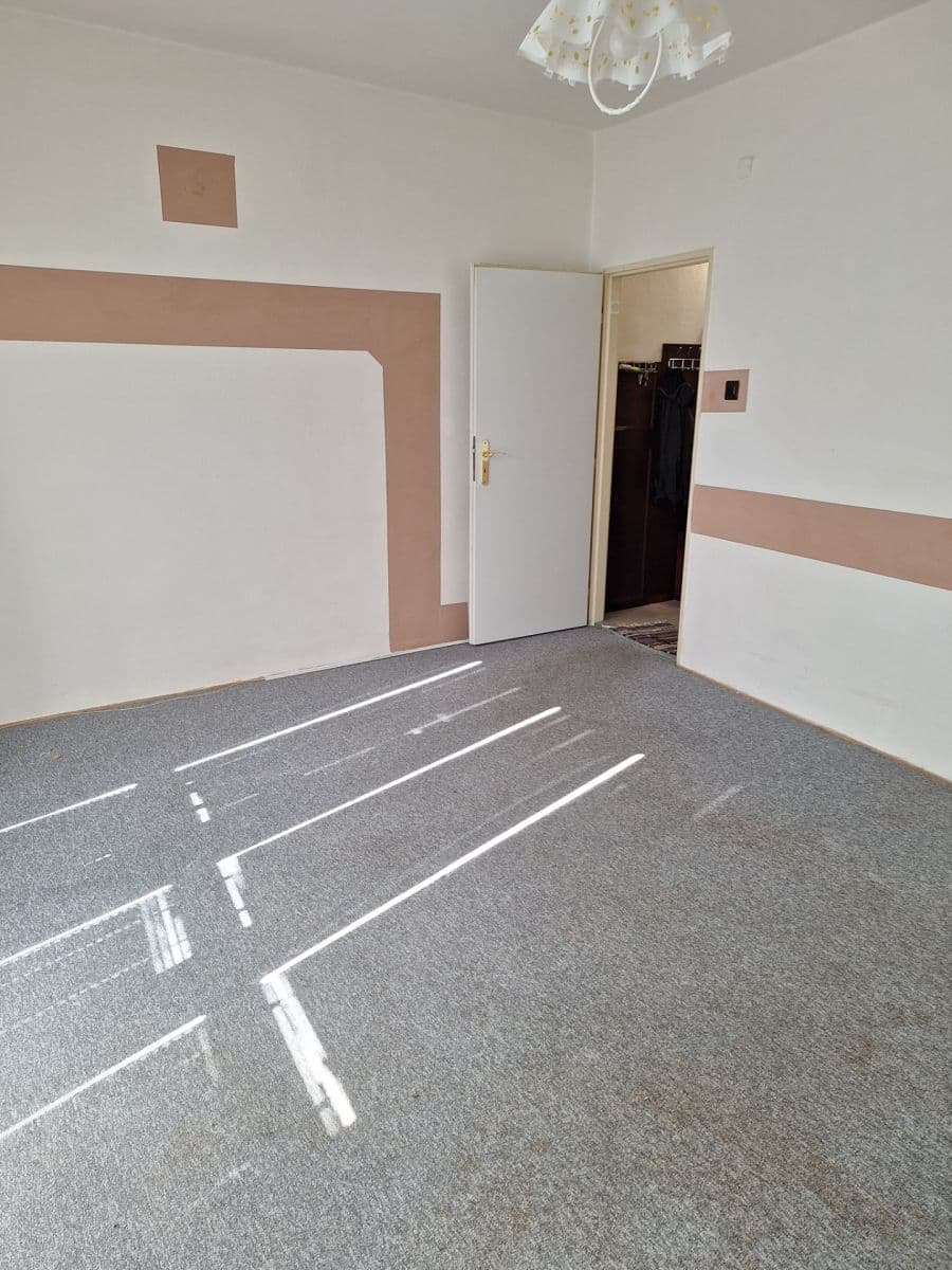 Studio flat to rent, 31 m², Na Hrádku, Pardubice, Pardubický Region Studio flat to rent, 31 m², Na Hrádku, Pardubice, Pardubický Region