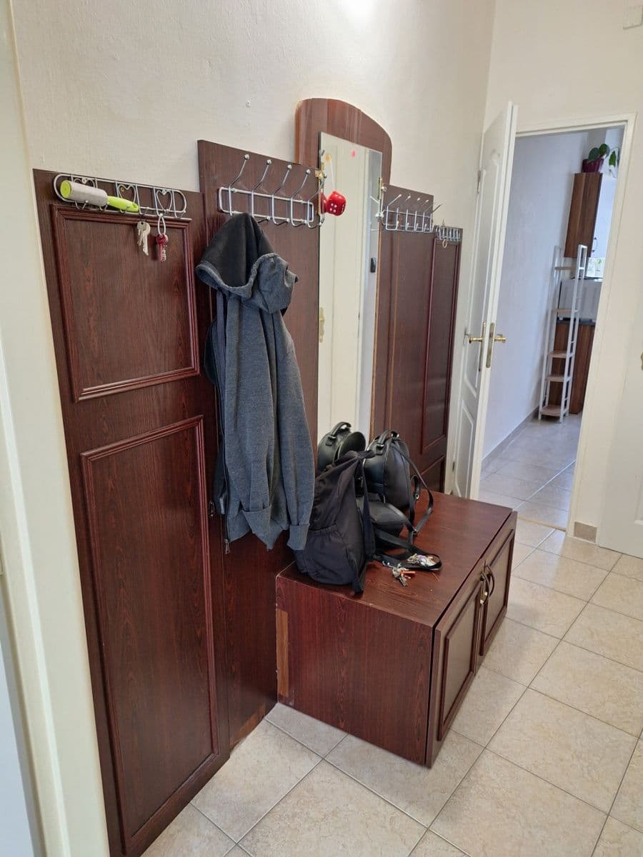 Studio flat to rent, 31 m², Na Hrádku, Pardubice, Pardubický Region Studio flat to rent, 31 m², Na Hrádku, Pardubice, Pardubický Region